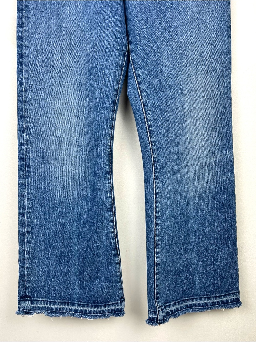 Veronica Beard Marlene Corset Jeans - Picture 4 of 16